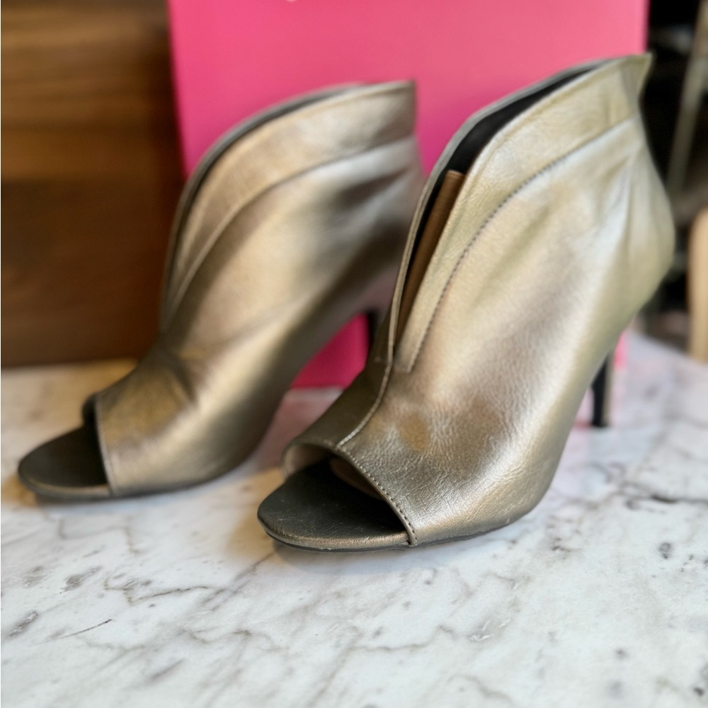Madeline Breathe Easy Metallic Light Pewter Peep-Toe Heel Booties - Picture 12 of 14